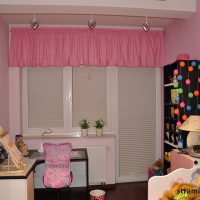 lambrekin w pokoju dziecięcym